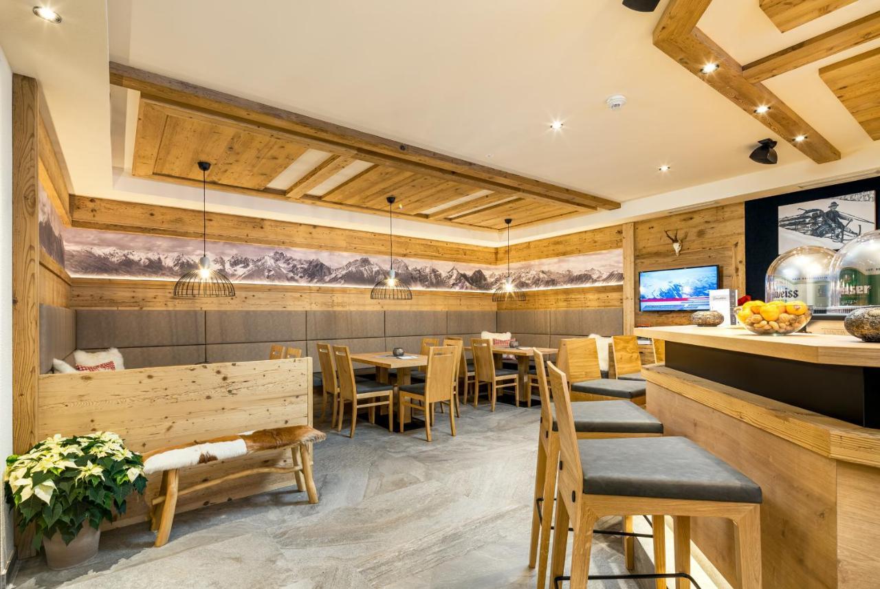Alpin Chalet Am Burgsee Ladis Exterior foto