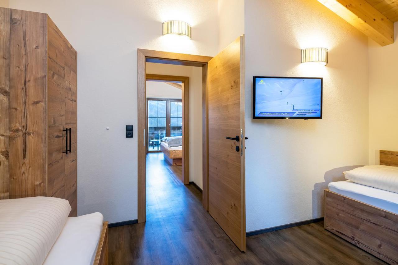 Alpin Chalet Am Burgsee Ladis Exterior foto