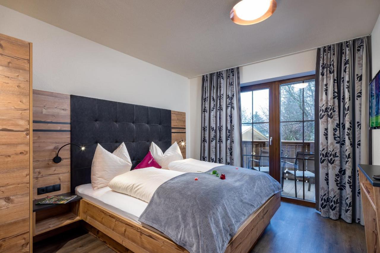 Alpin Chalet Am Burgsee Ladis Exterior foto